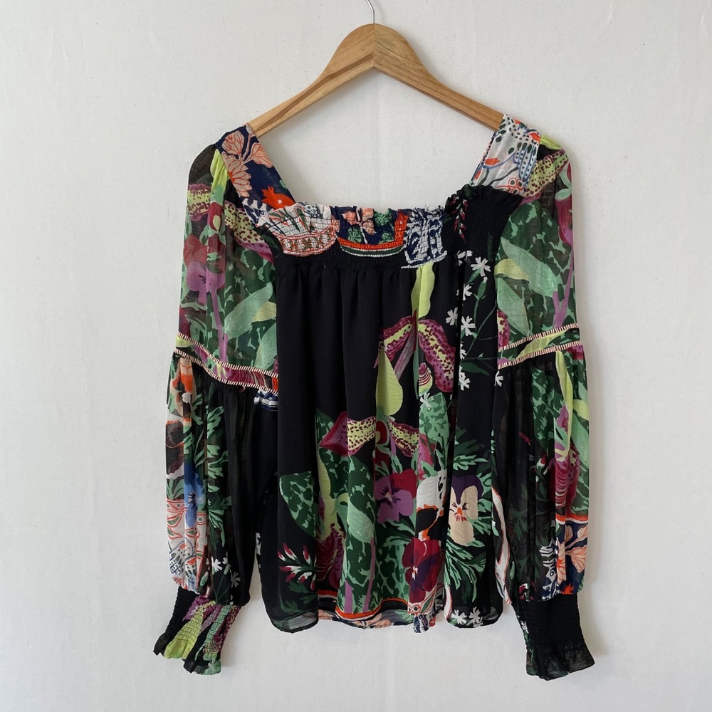 ANTHROPOLOGIE Womens Small Lil Sire Puff Sleeve Blouse Smocked Dark Florals - Picture 4 of 7